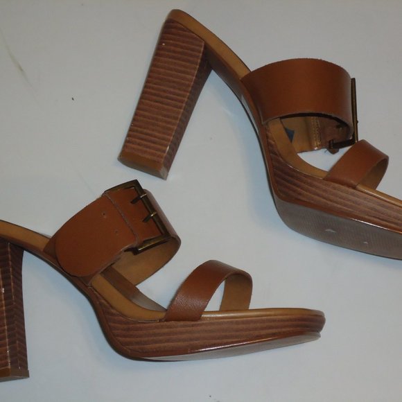 NEWPORT NEWS Leather Heels Size 9 1/2 - Picture 3 of 12